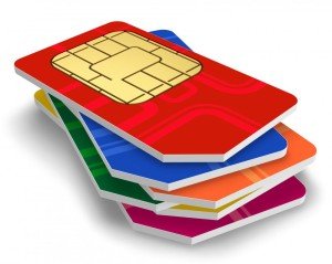 pericolo-violazione-per-750-milioni-di-sim-card-SIM_hacker_Des_rubrica_smartphone_virus[1]