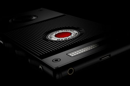 Hydrogen One: lo smartphone olografico