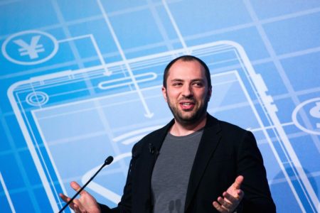 Dalla povertà ai miliardi : storia dell’inventore di Whatsapp