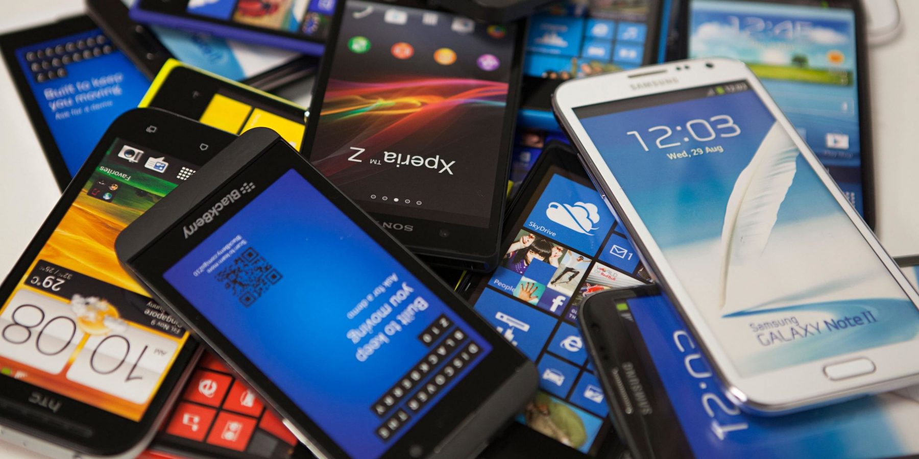 Old smartphones: alternative usages