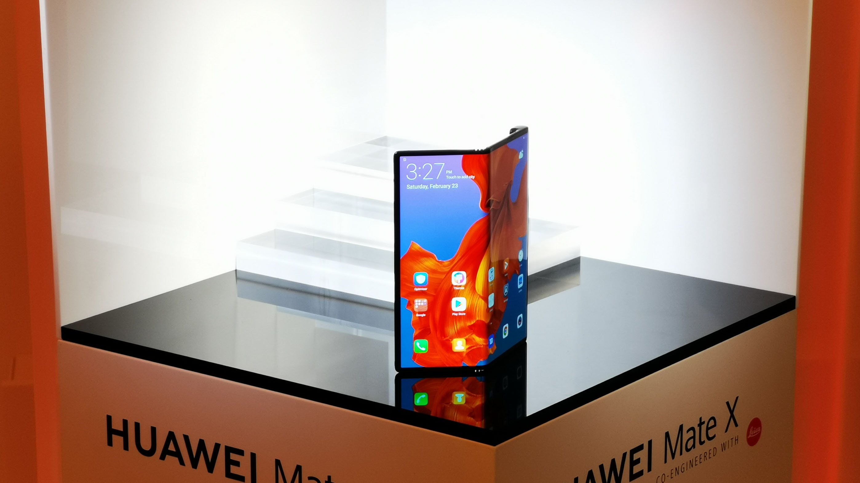 Huawei Mate X Falcon Wing