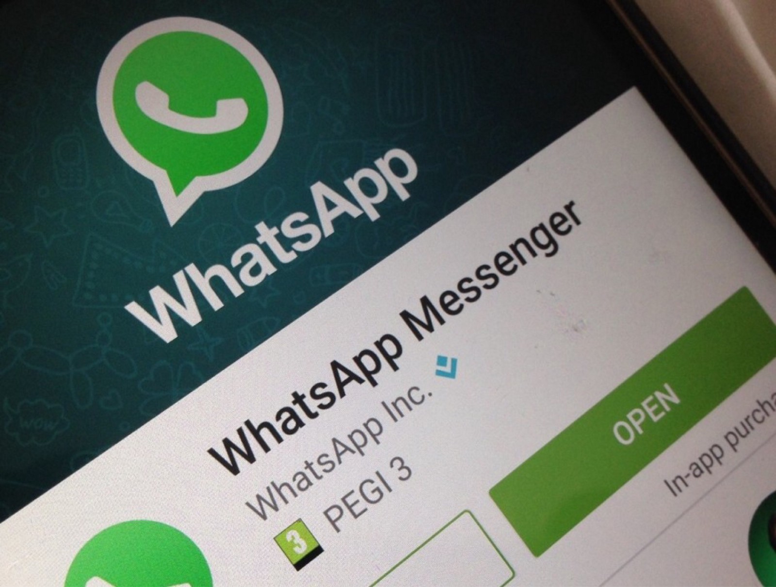 WhatsApp bannerà tutte le applicazioni clonate di terze parti