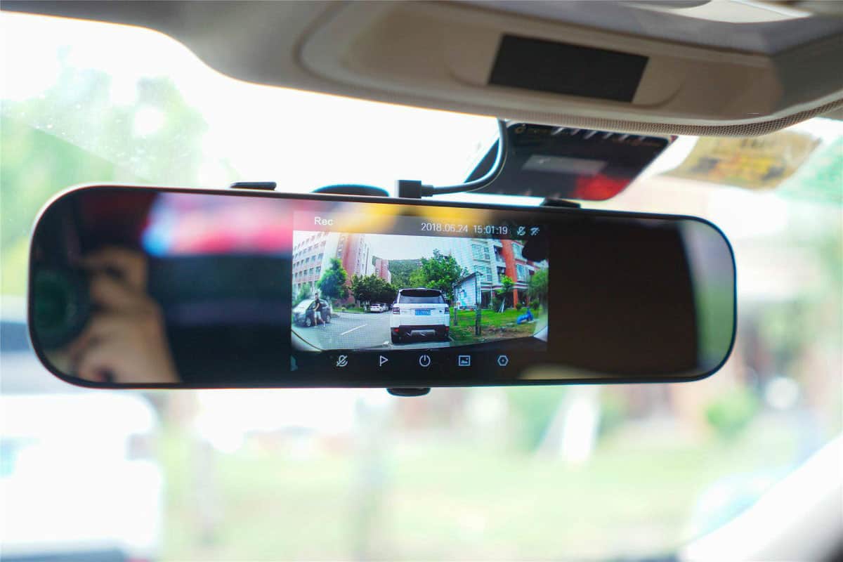 Smart mirror al volante