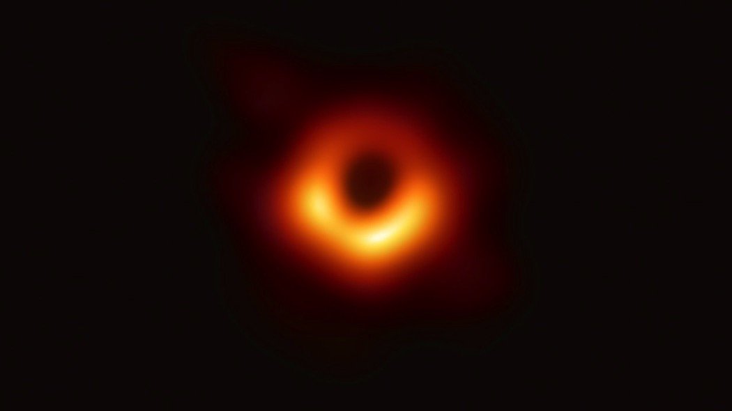 Black hole M87