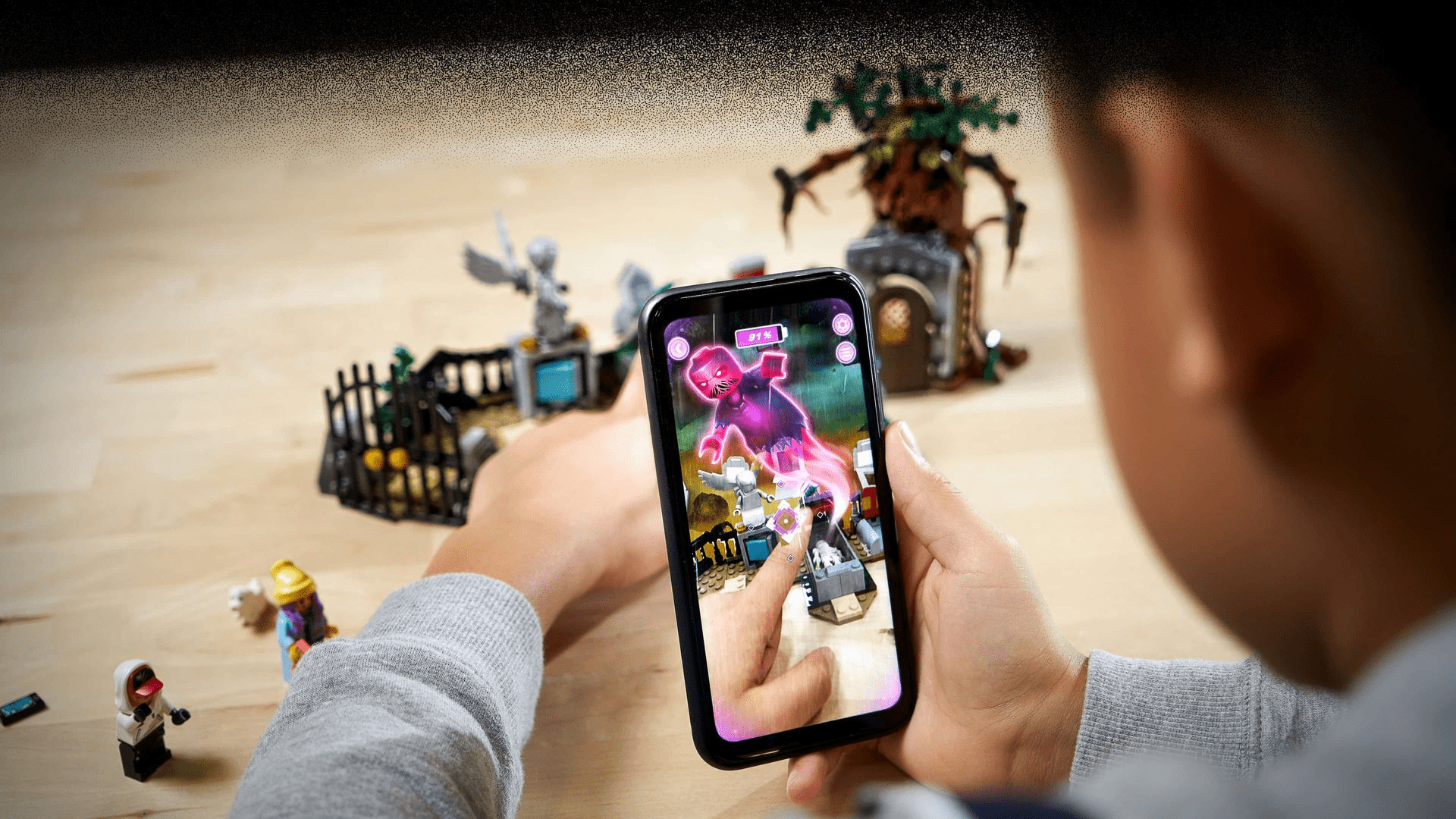 Lego hidden side: between videogames and reality