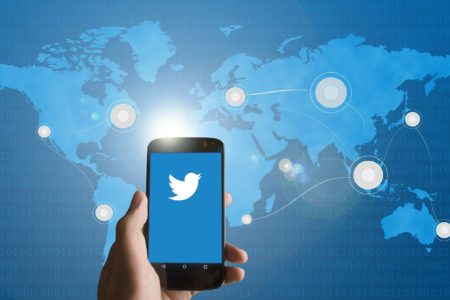 Superfollow by Twitter: tweet a pagamento