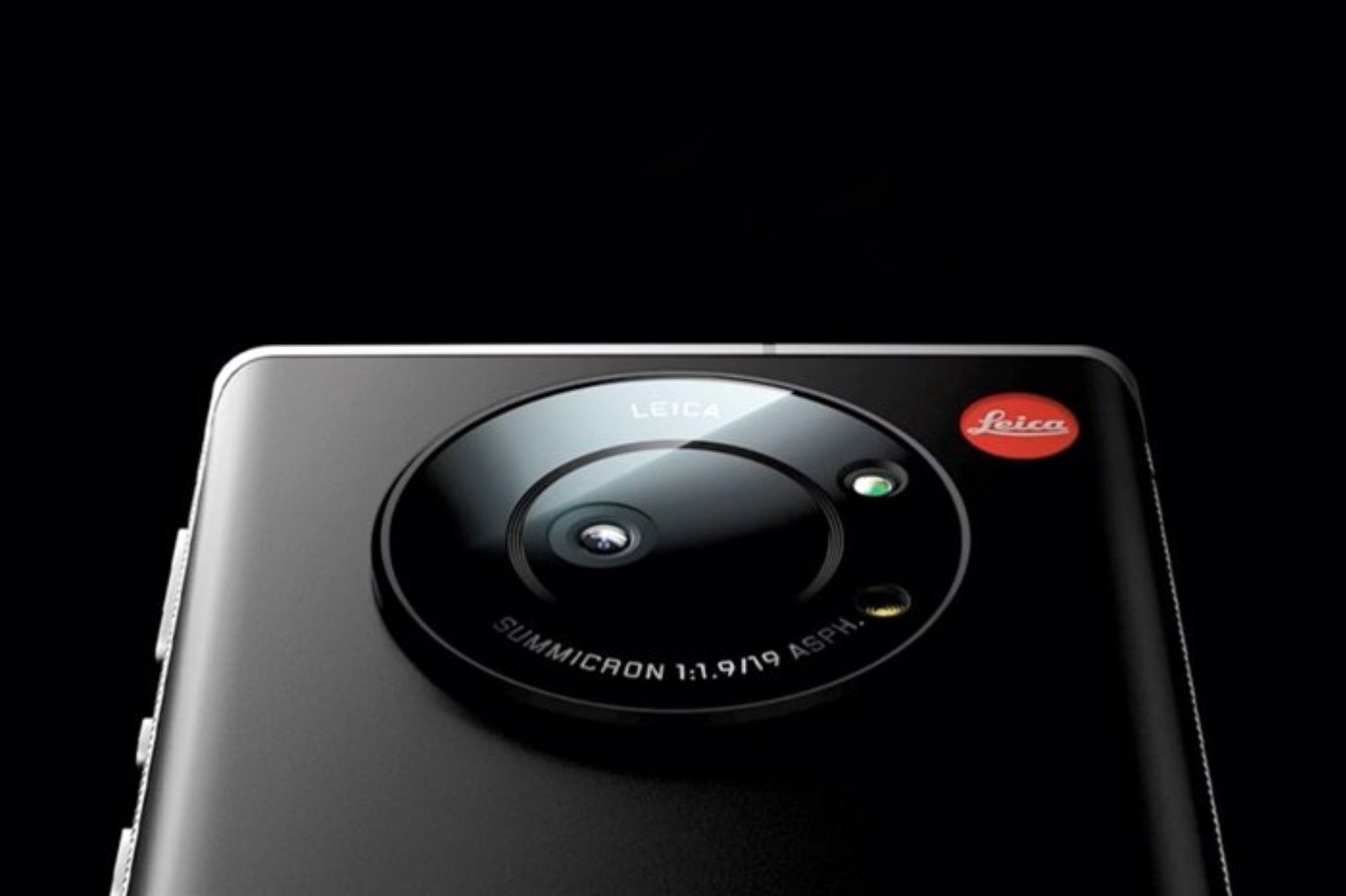 La fotocamera singola del nuovo smartphone Leica