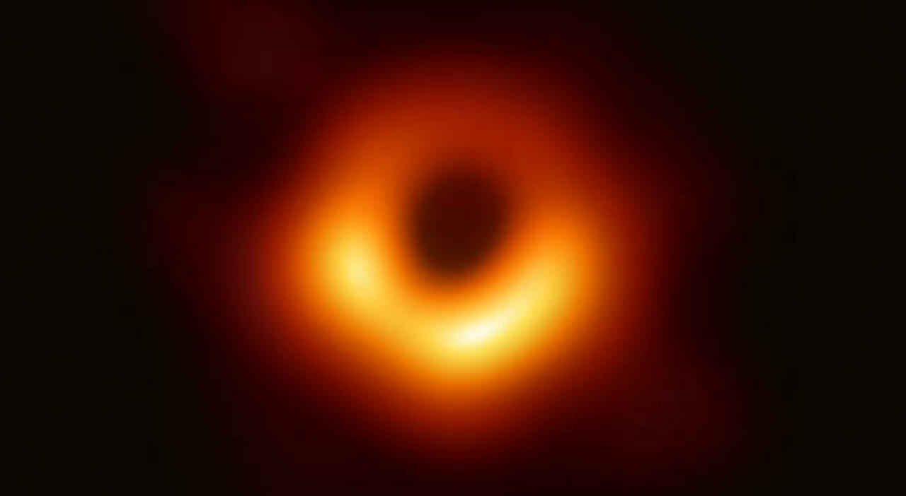 Buco nero al centro della Via Lattea