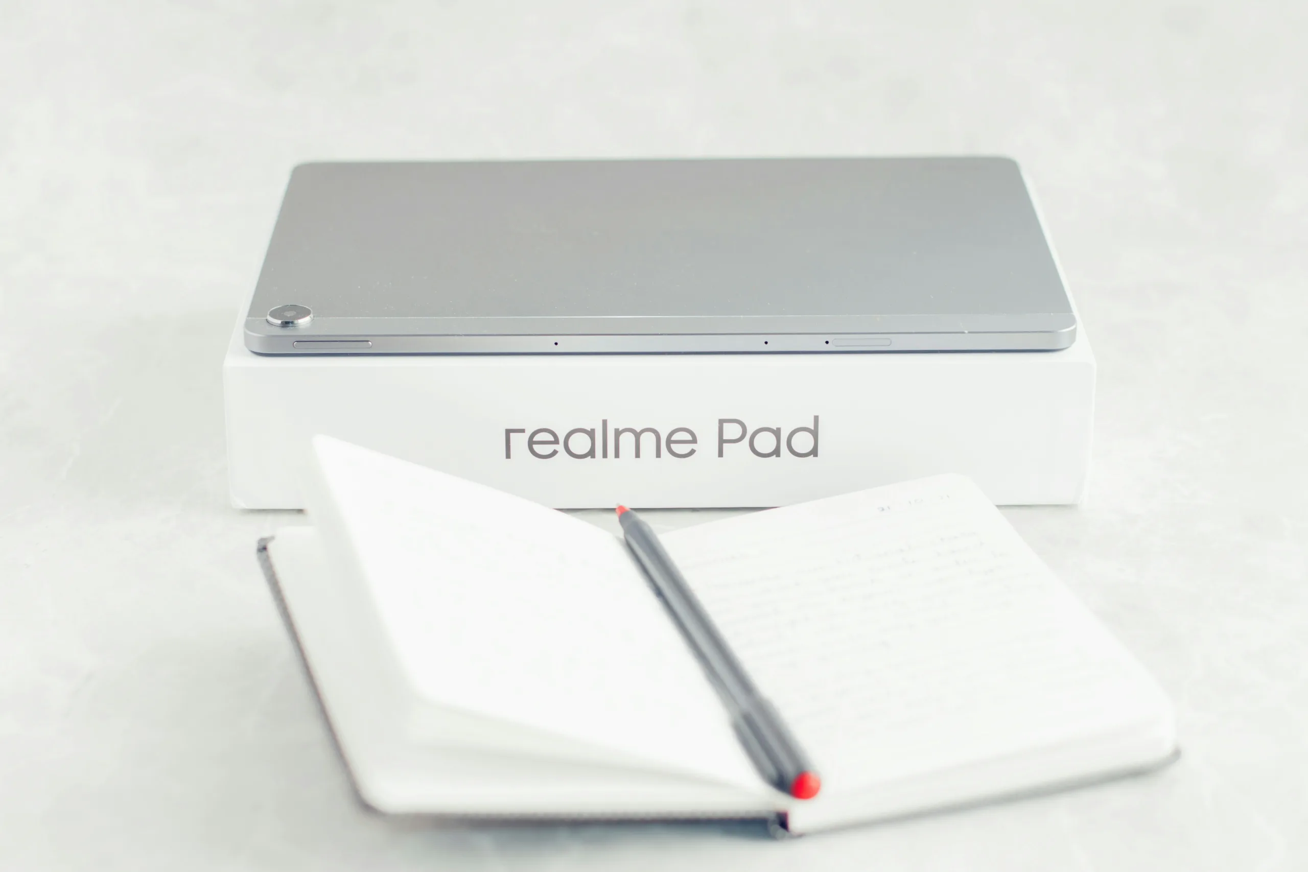 relame note 50 e realme pad