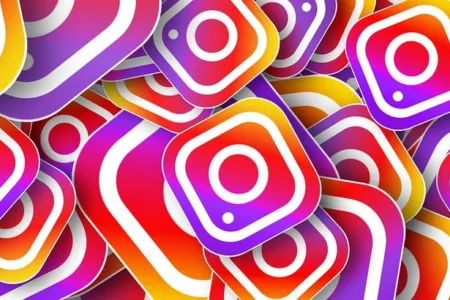 Instagram: arrivano gli account per teenager