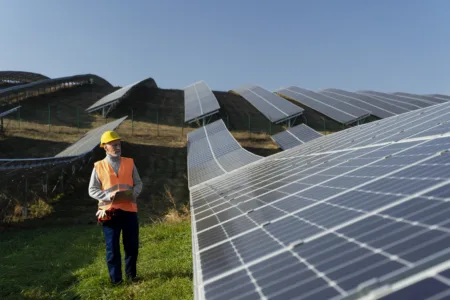Impianti fotovoltaici ed efficienza record col materiale quantistico