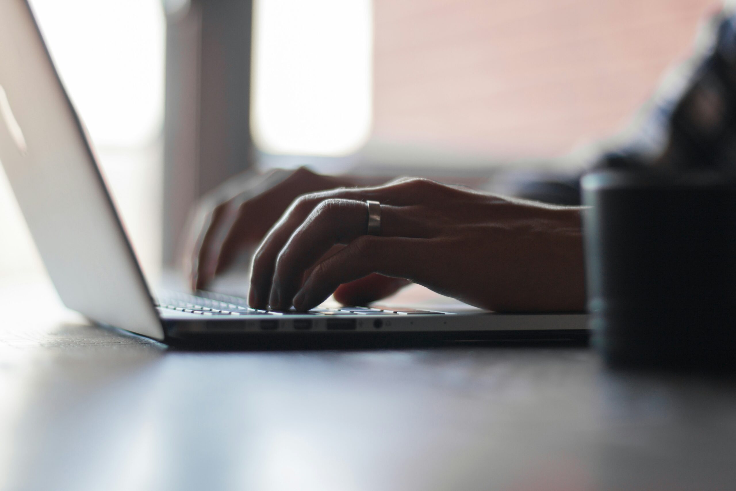Privacy online violata 3,16 milioni di utenti tracciati dalle Big Tech-1